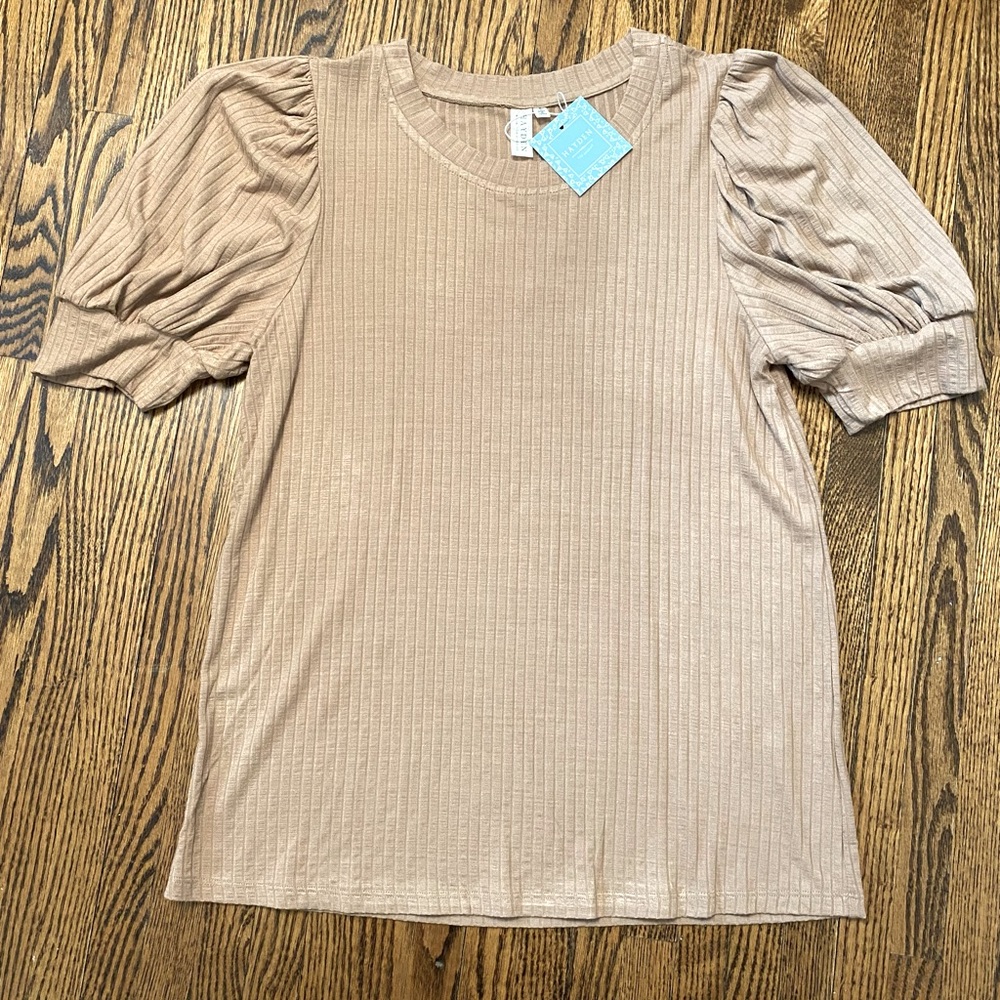 Maternity bubble sleeve t-shirt
